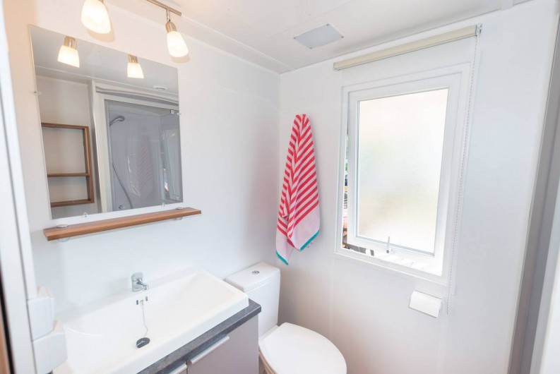 Location de vacances - Camping à Guérande - Mobil-home LUXE 3 chambres 2 salles de bains 2wc