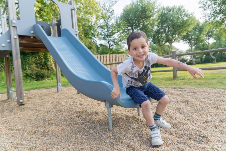 Location de vacances - Camping à Guérande - aire de jeux