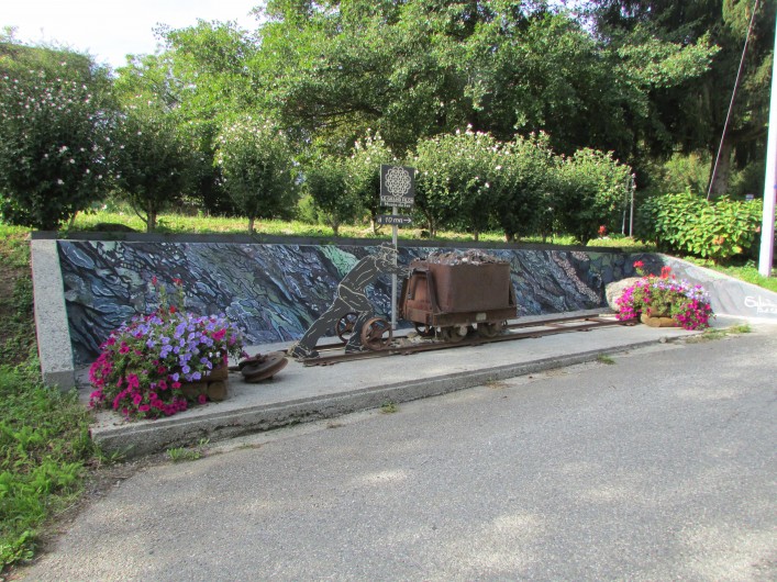 Location de vacances - Chalet à Saint-Georges-d'Hurtières - La route du fer