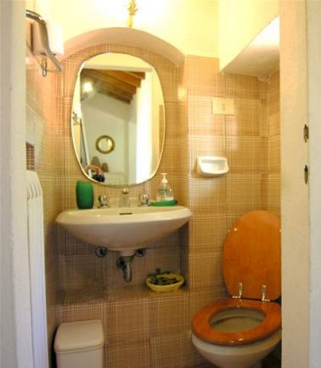 Location de vacances - Villa à La Spezia - Toilet en haut