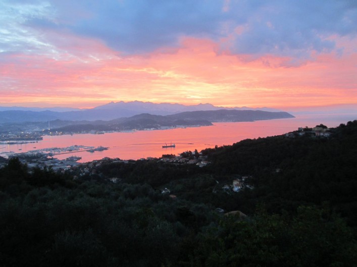 Location de vacances - Villa à La Spezia - La levee du soleil!