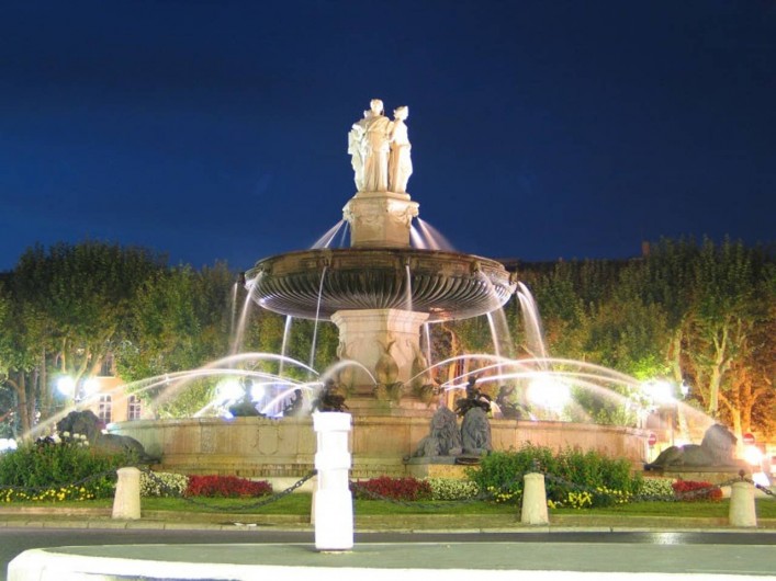 Location de vacances - Chambre d'hôtes à Simiane-Collongue