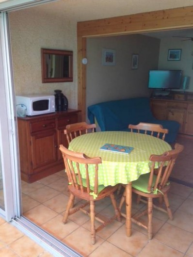 Location de vacances - Appartement à Le Cap d'Agde - coin repas