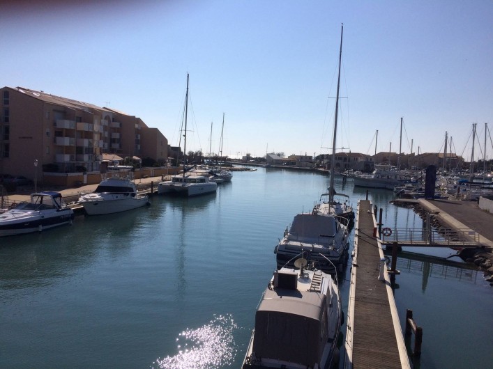 Location de vacances - Villa à Frontignan - Canal du Rhône et petit port qui ne manquent pas de charme