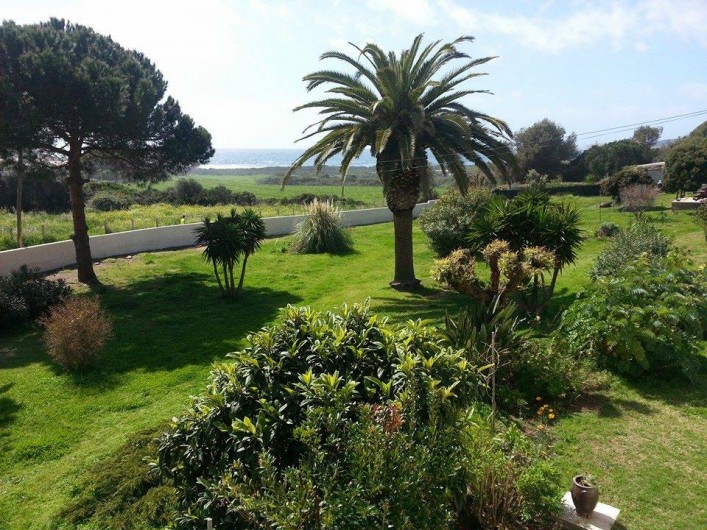 Location de vacances - Appartement à Cargèse - Vue du jardin