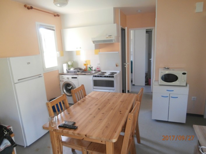 Location de vacances - Chalet à Saint-Geniez-d'Olt - Coin cuisine