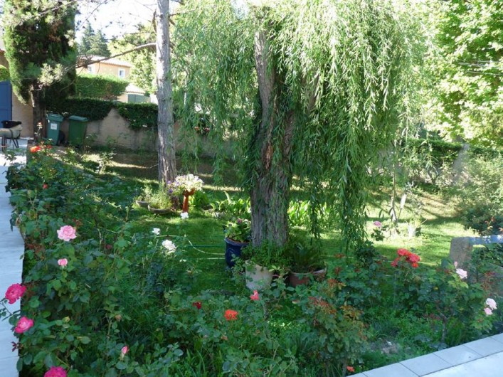 Location de vacances - Villa à Cabriès - Jardin côté Sud