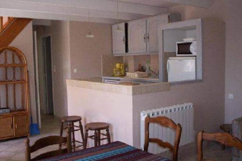 Location de vacances - Gîte à Tréogat - cuisine américaine