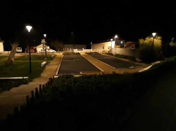 Location de vacances - Villa à Manhattan - Terrain de pétanque à 100m