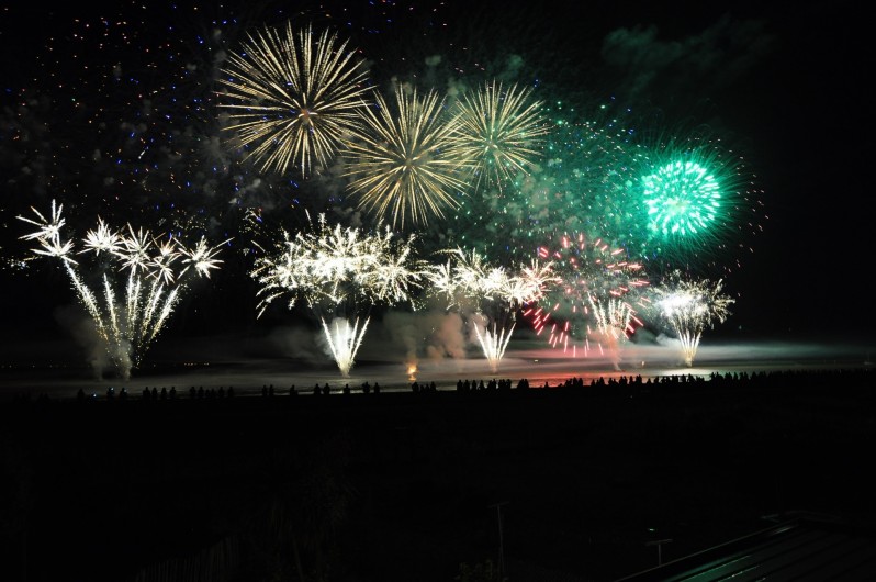 Location de vacances - Villa à Manhattan - Feu d'artifice face à la villa