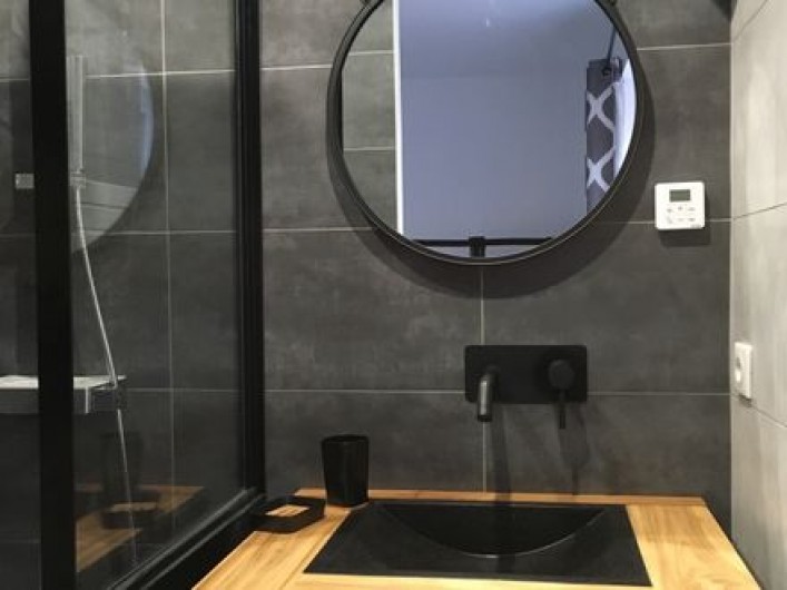 Location de vacances - Gîte à Raon-lès-Leau - Salle d'eau Chambre 1