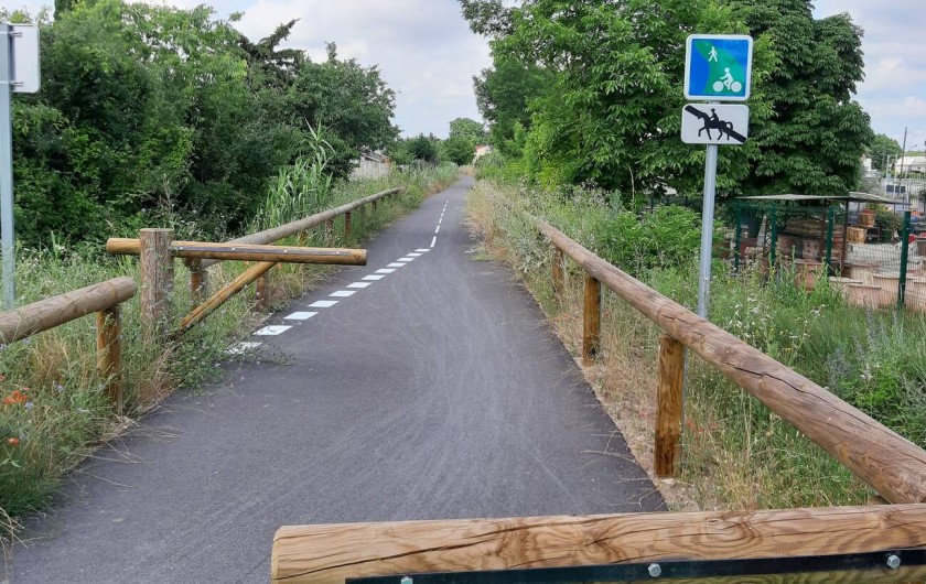 Location de vacances - Villa à Argilliers - voie verte