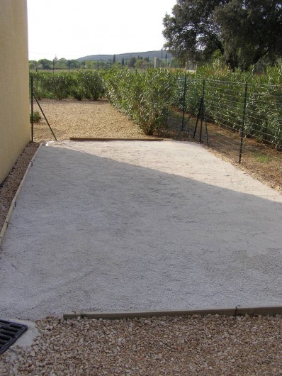 Location de vacances - Villa à Argilliers - terrain de boules