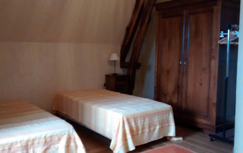 Location de vacances - Maison - Villa à Nailhac - La chambre Ouest (1+1), à l'étage