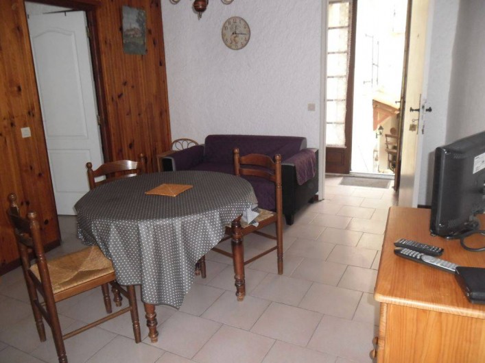 Location de vacances - Appartement à Autignac - Salle du gîte 5 pour 2 personnes