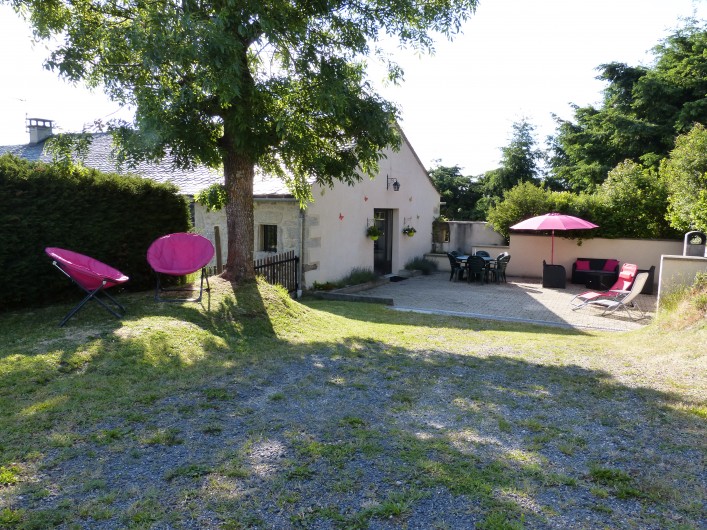 Location de vacances - Gîte à Saint-Chély-d'Apcher - Extérieur