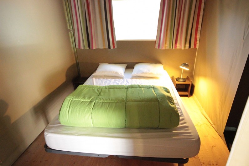 Location de vacances - Bungalow - Mobilhome à La Garette - Bungalow toilé 40m2 4 personnes (chambre 1 lit double)