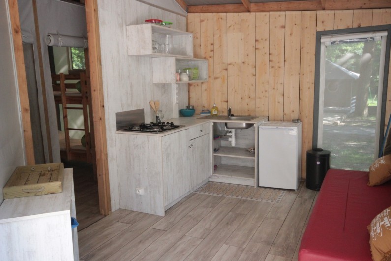 Location de vacances - Bungalow - Mobilhome à La Garette - Chalet toilé 60m2 6/8 personnes (cuisine)