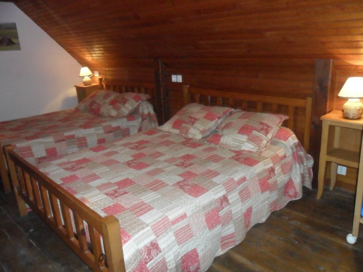 Location de vacances - Gîte à Saint-Pierre-de-Nogaret - Chambre "Les Boraldes"