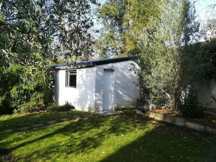 Location de vacances - Maison - Villa à Saint-Nazaire - Dépendance dans le jardin (idéal pour jeunes enfants autonomes ou ados)